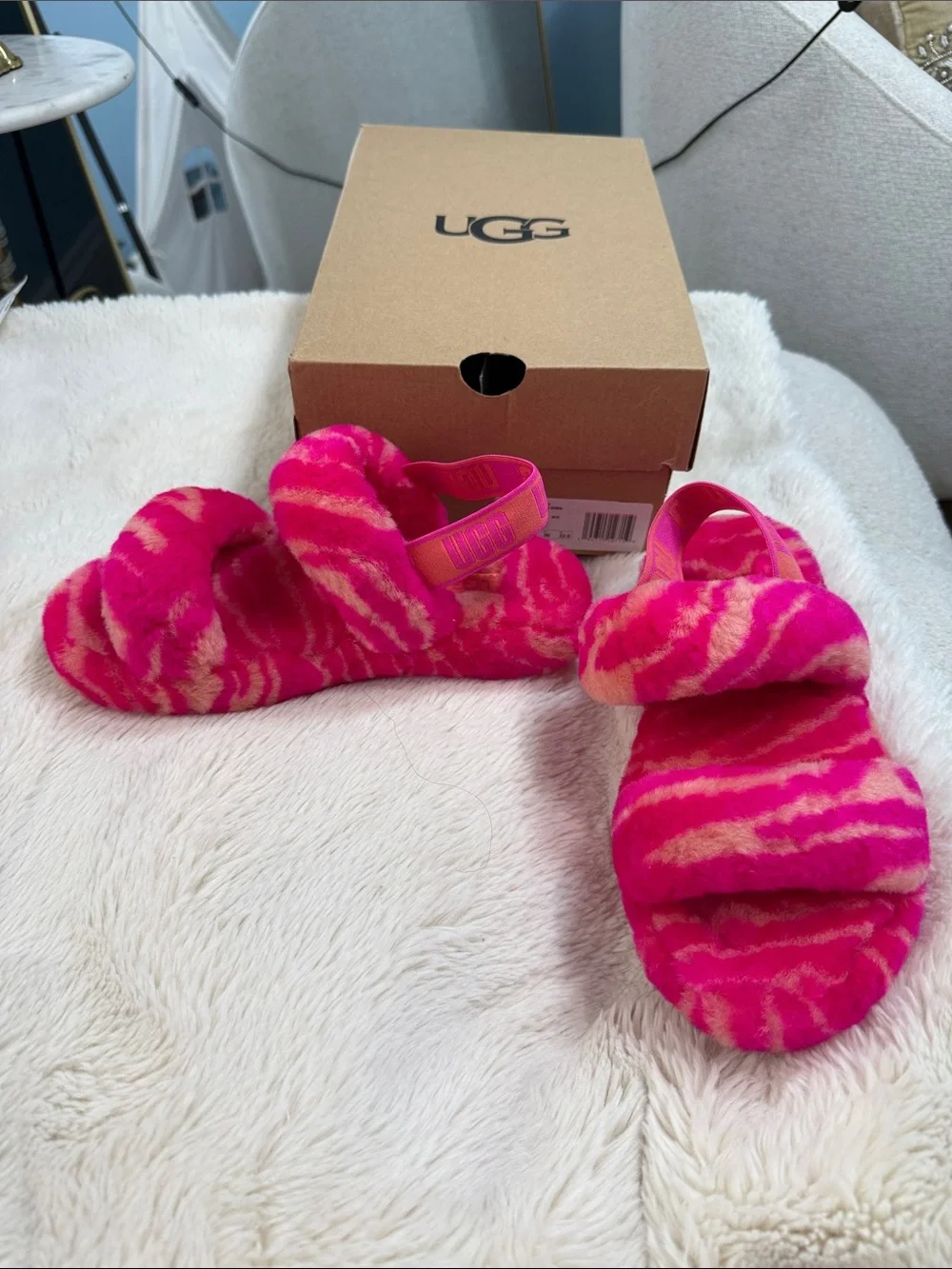UGG Kids Hot Pink and Cream Zebra Faux-Fur Slide Sandals